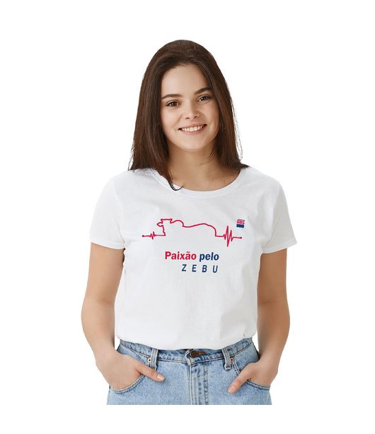 Camiseta-Paixao-Pelo-Zebu-Mockup-Feminino-Branco Camiseta-Paixao-Pelo-Zebu-Mockup-Feminino-Branco